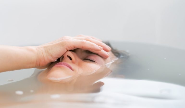 woman water bathtub